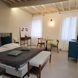 https://parmigianino-nove.emilia-romagnahotels.net